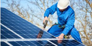 Installation Maintenance Panneaux Solaires Photovoltaïques à Saint-Yaguen